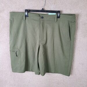 Magellan Shorts Mens 44 Green Fish Gear Arkansas Pass Hybrid Water Repellent NEW